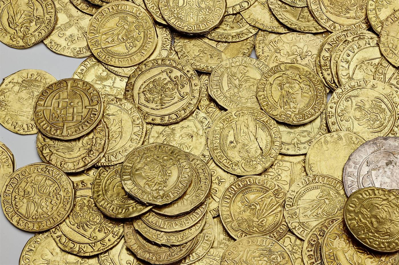 Coin hoard of Werfen, ca. 1540, gold, silver © Salzburg Museum
