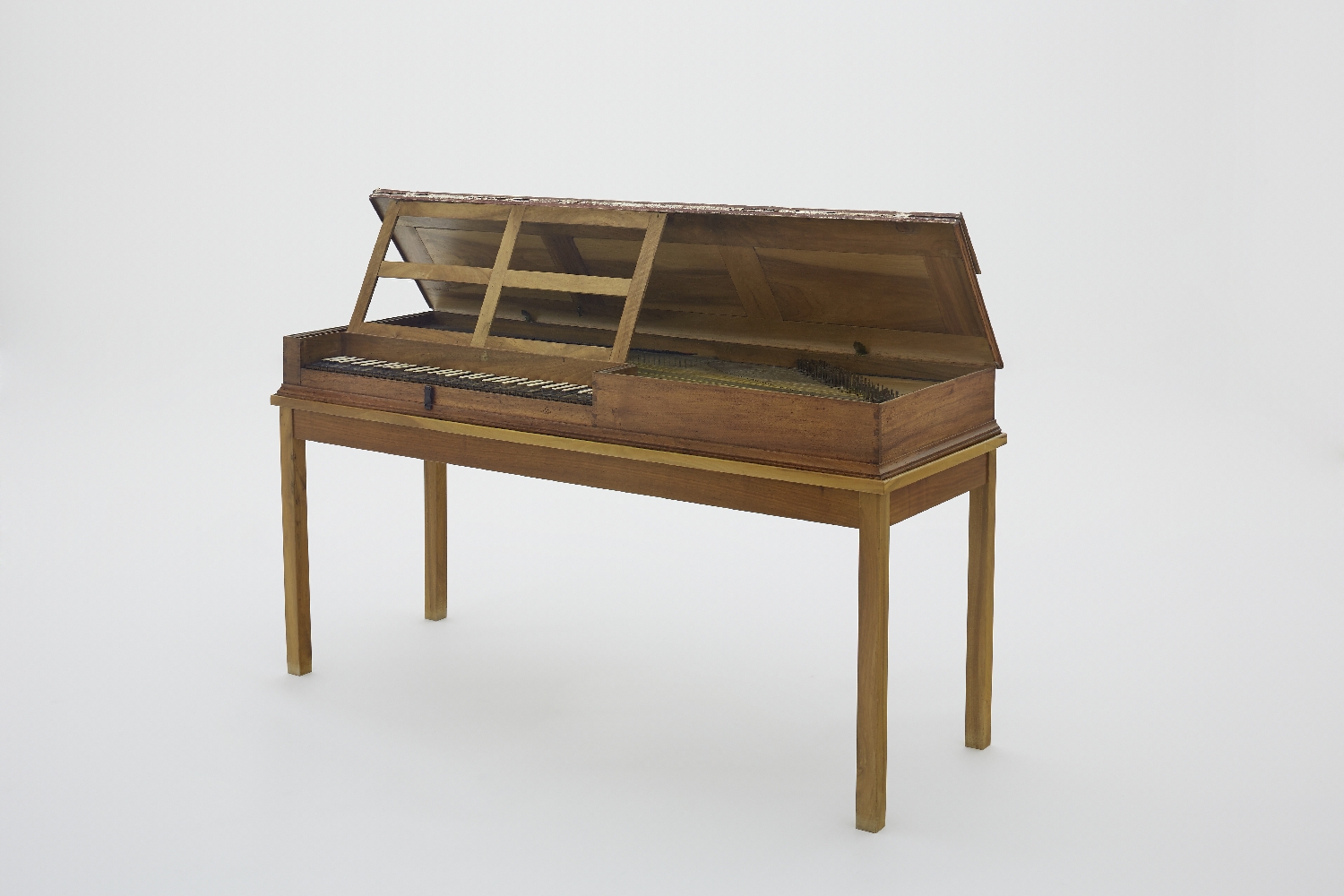 Clavichord owned by Baroness Maria Anna von Berchtold zu Sonnenburg, née Mozart, unknown instrument maker, Germany, late 18th c., wood, ivory, metal, inv. no. MI 1264